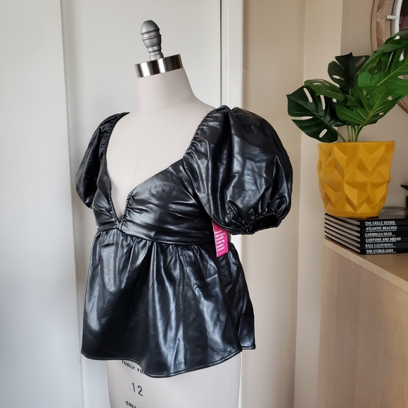 Babydoll Peplum Top Size Medium NEW! - Picture 4 of 13